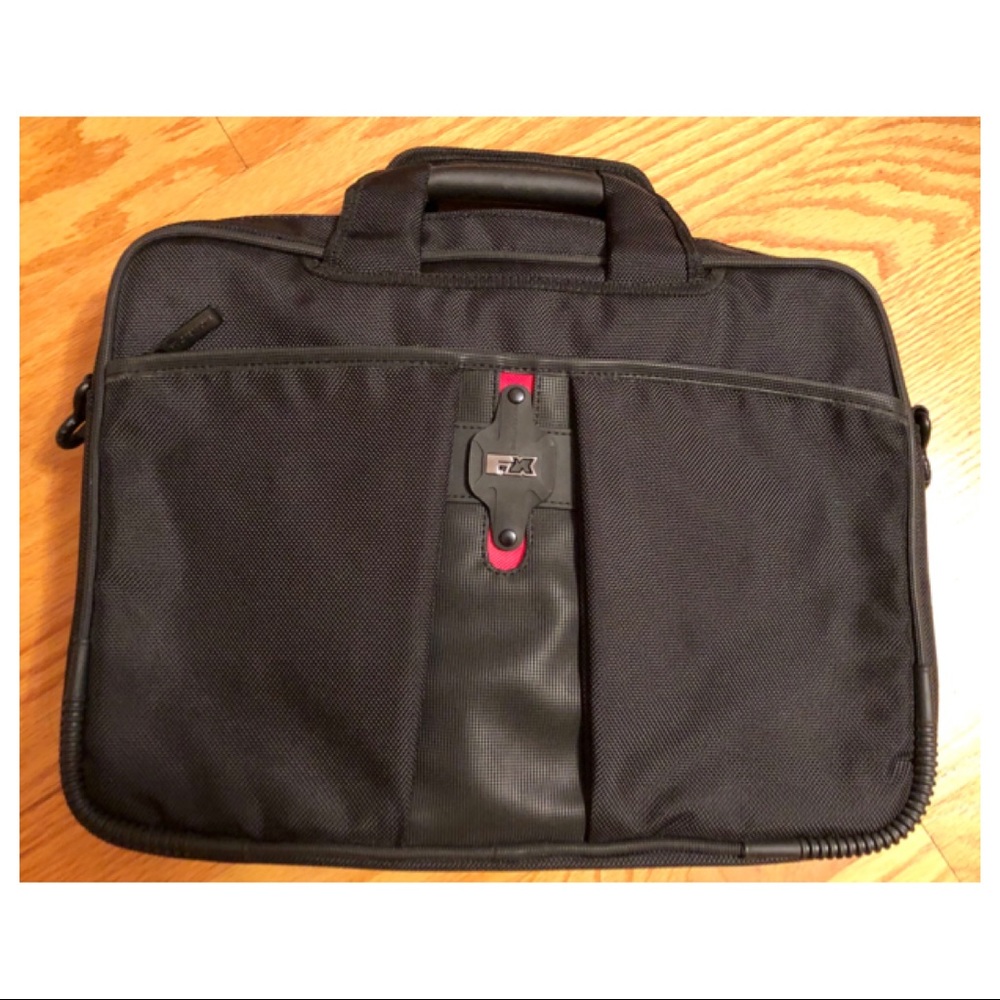 NWOT FX Creations laptop case